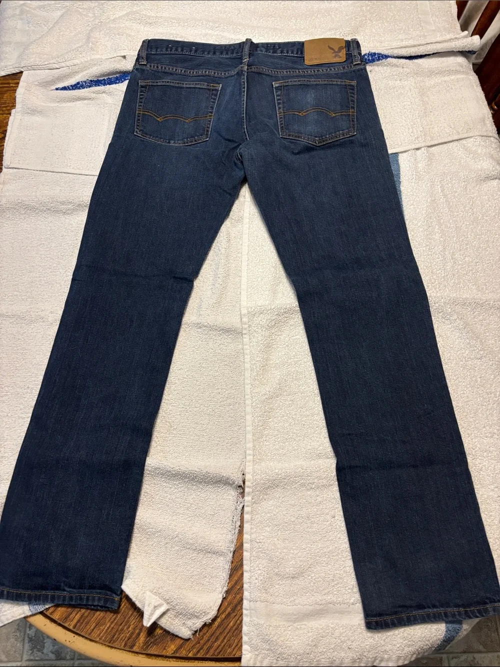 American Eagle Outfitters Men’s Jeans - Dark and Light Blue Washes - Picture 5 of 16
